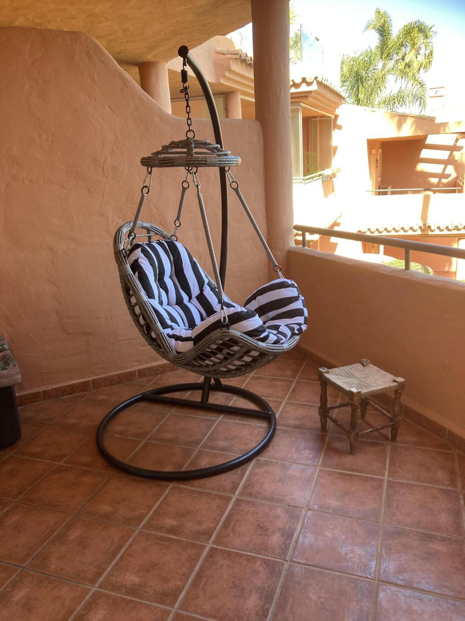Fantastic Beachfront Apartment Estepona Dış mekan fotoğraf
